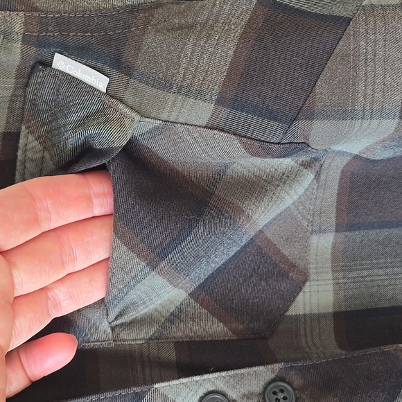 Columbia Saturday Trail Green Black Brown Button Up Plaid Shirt Women's Sz S - Picture 4 of 10